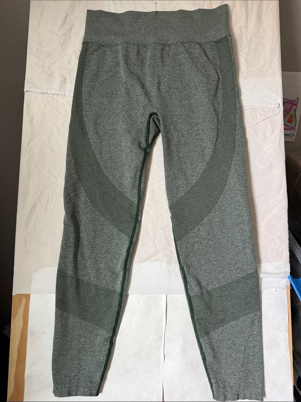 PINK Victoria's Secret Olive Green Seamless Leggings